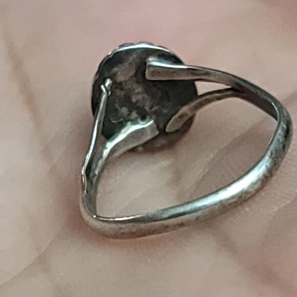 925 Sterling Silver Mother Of Pearl Ring Size 4 - Picture 7 of 7